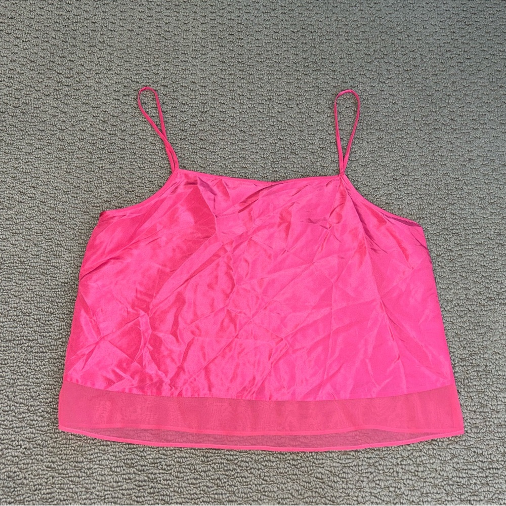 Diane von Furstenberg Silk Blouse Top Cami
Pink
Size Small